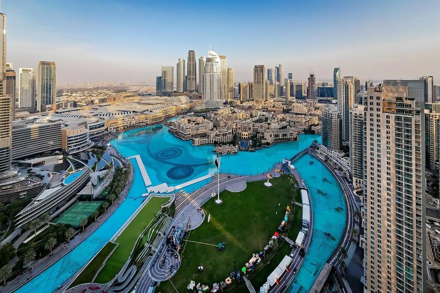 Grande Signature Residences Dubai Apartment